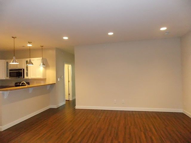 Spacious living room