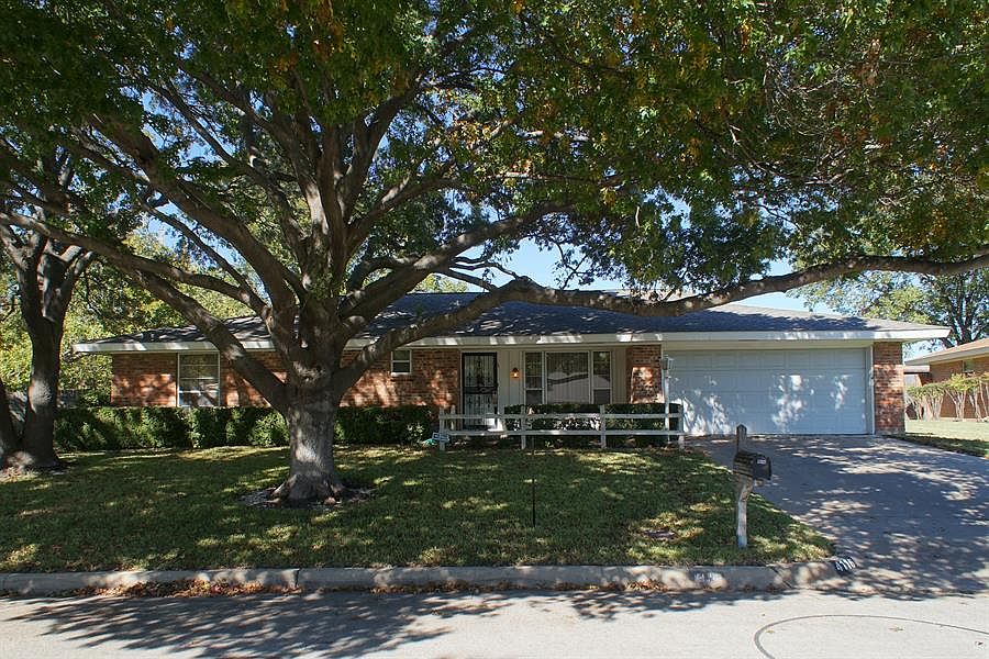 1st image of 4116 Alicante Ave