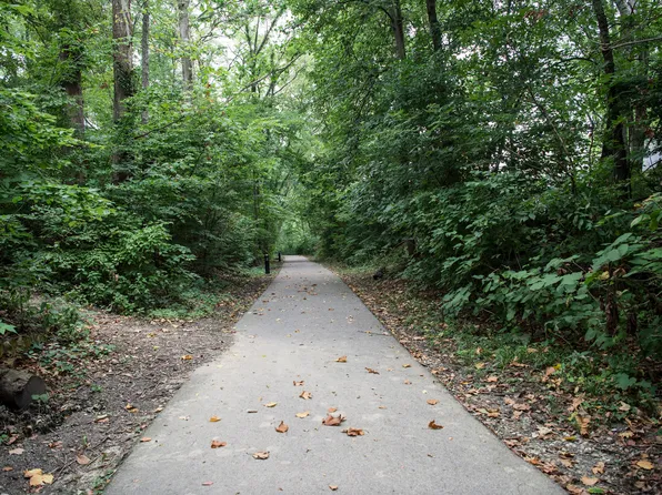 Trail View Apartments