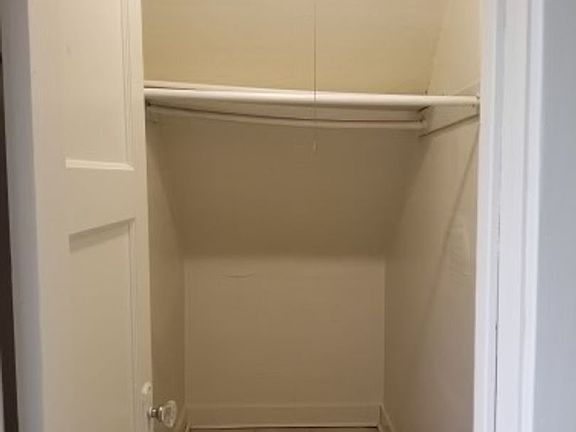 4th image of 2505-2507 N 9th St #2505