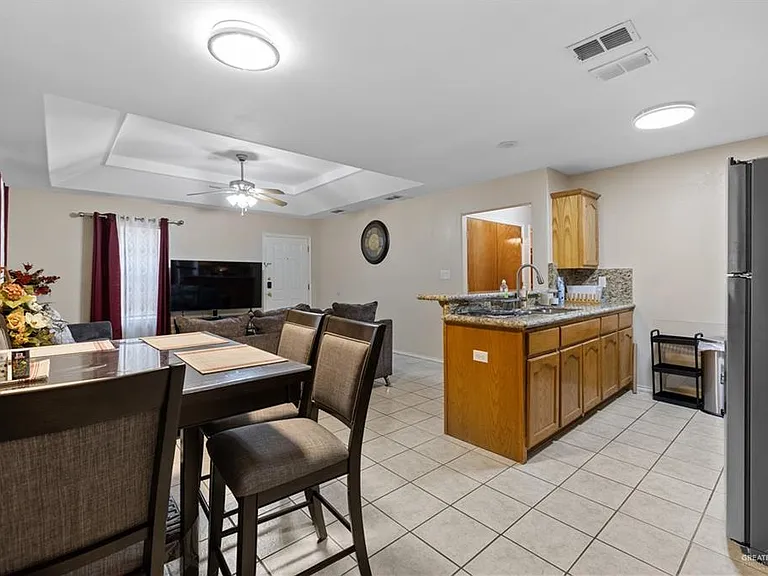1022 French Ave #4 — Photo 7