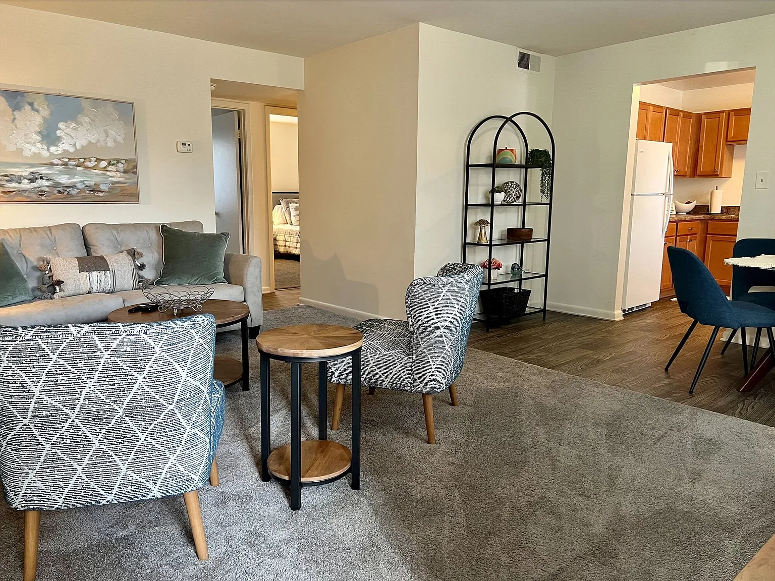 Auburn Pointe — Photo 3