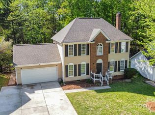2512 Pimpernel Rd, Charlotte, NC 28213