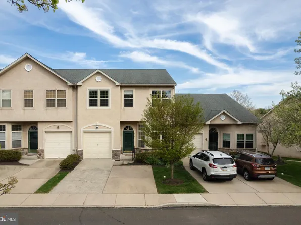 619 Manor Dr, Horsham, PA 19044