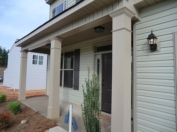 2nd image of 19 Fern Crest