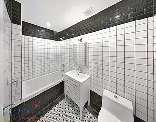 Rented by Rennit Inc.