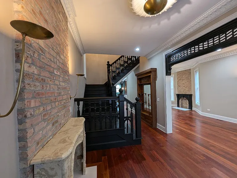 2150 W Monroe St — Photo 13