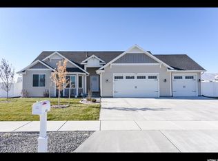 628 E Chan Dr, Grantsville, UT 84029