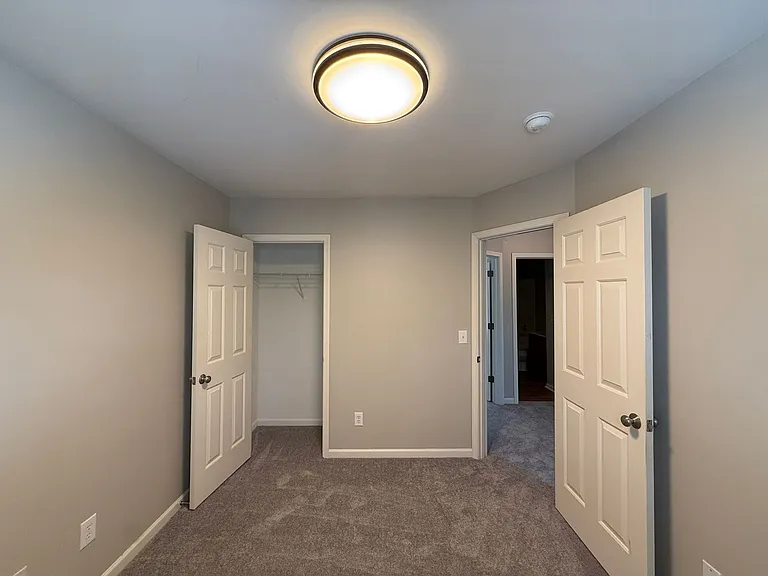 2403 Mid Salem Dr — Photo 13