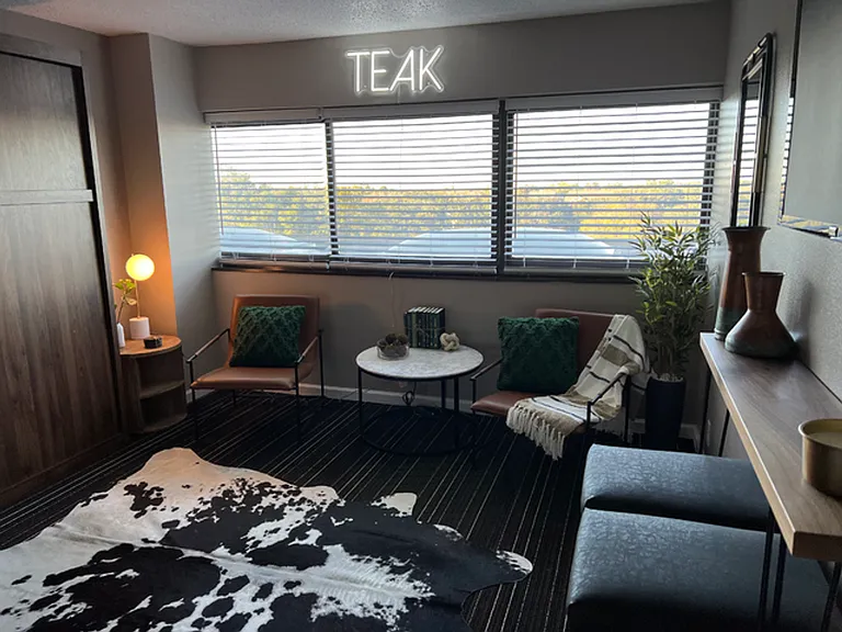 TEAK Apartments — Photo 55