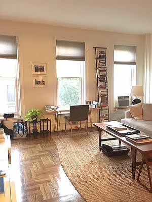 1st image of 297 De Graw St #2