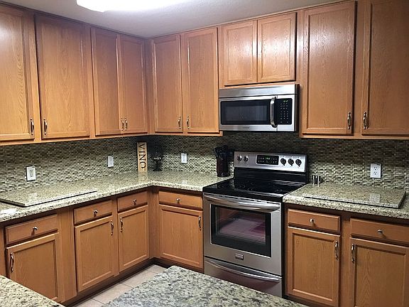 2nd image of 4129 Petunia Ave