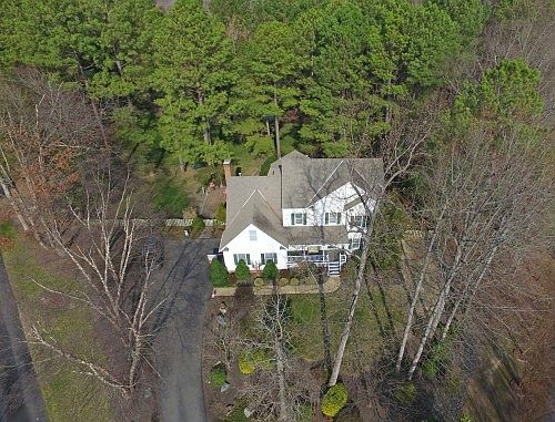 4th image of 9144 Olde Hartley Dr