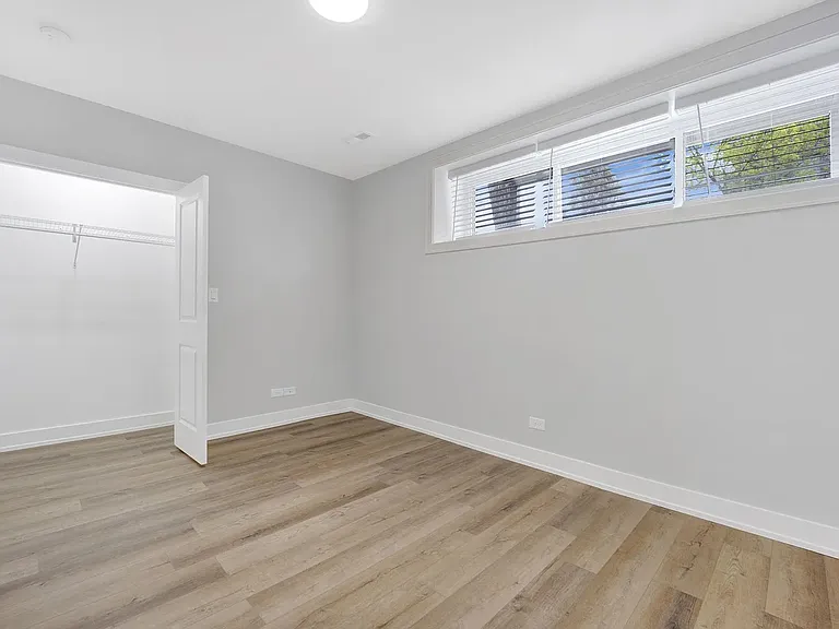 1900 W 17th St #1R — Photo 13