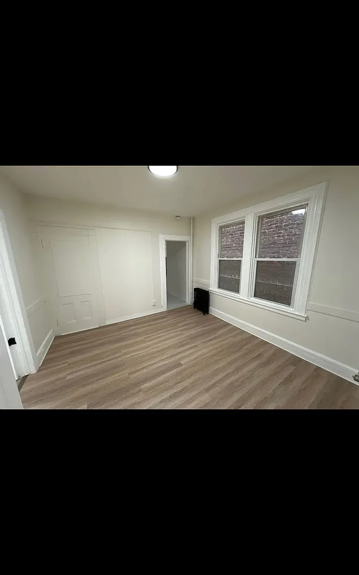 145 Park Ave — Photo 2