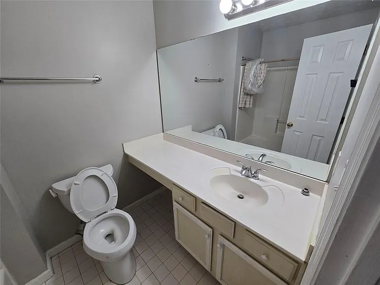 724 Jamie Way NE — Photo 14