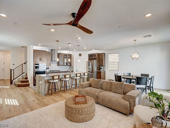 4th image of 3200 Segesta Ave