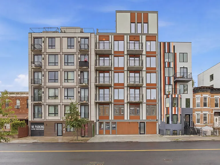 948 New York Ave #6A — Photo 11