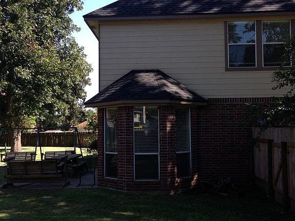 4th image of 60 Sultana Ct