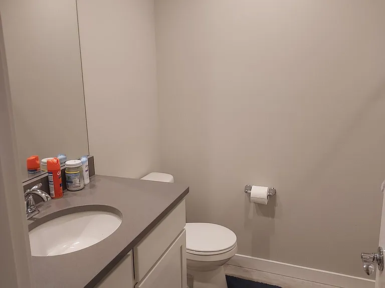 14715 Admiralty Way — Photo 9
