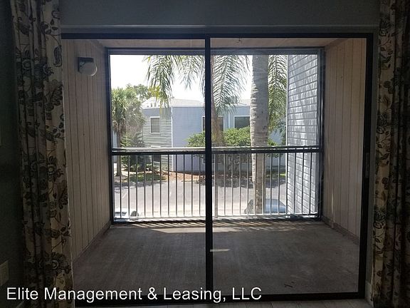 5th image of 3572 Southpointe Dr #U6
