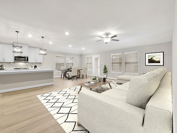 The Preston C403 - 020_79201457