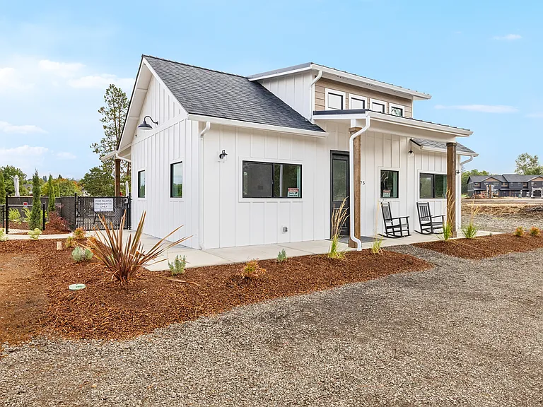 210 Bogey Ln — Photo 31