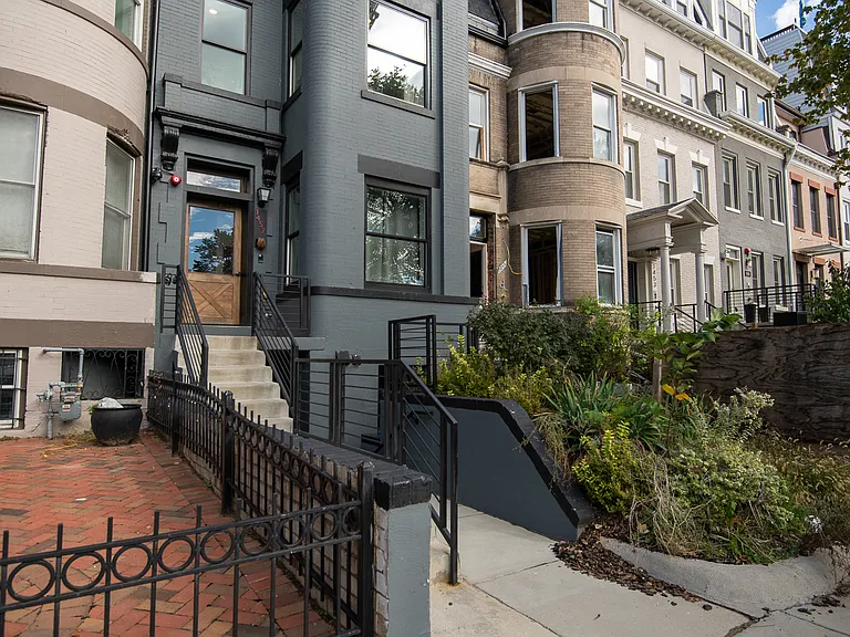 1457 Girard St NW #1 — Photo 21