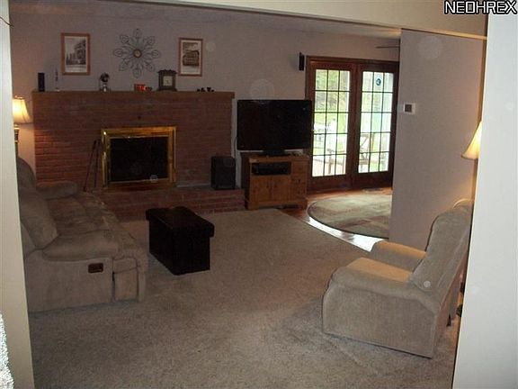 3rd image of 8550 Homestead Dr