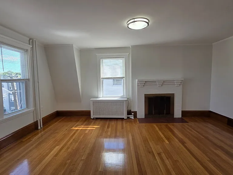 12 Endicott St #2 — Photo 14