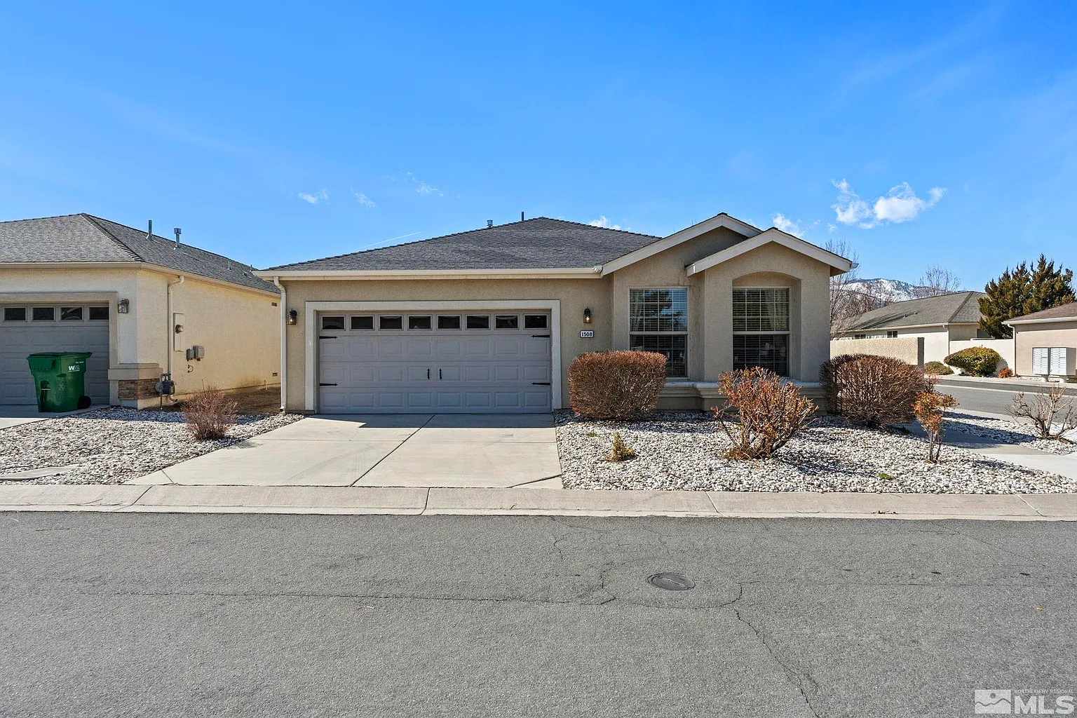 1508 Teal Dr photo 1