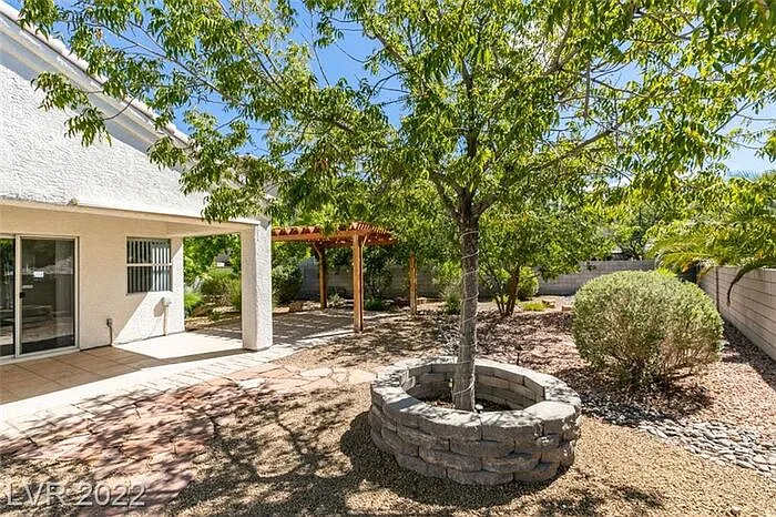 279 Deerleap Cir — Photo 28