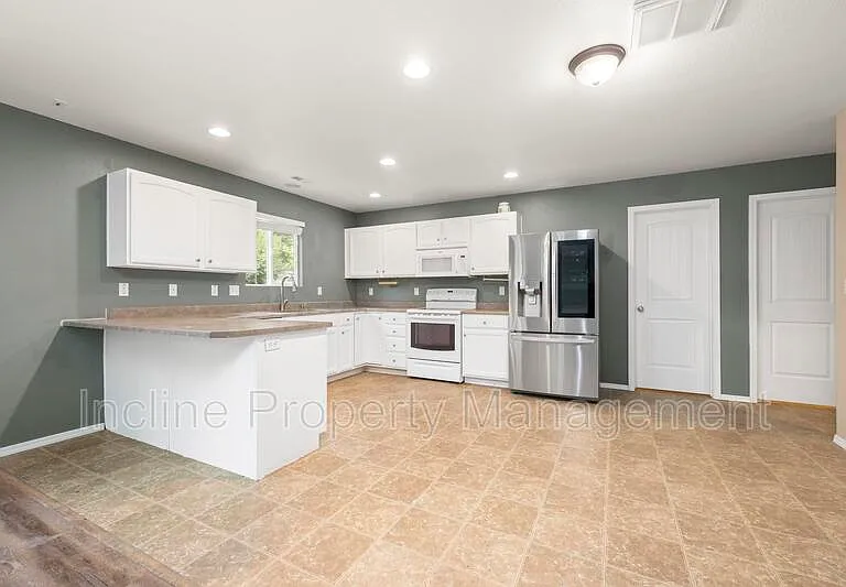 203 W Cooper Ave — Photo 4