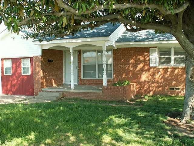 1st image of 1021 SW 53rd St