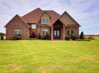 111 Cockrill Cv, Marion, AR 72364