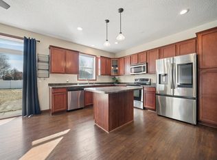 19600 Estes Path, Farmington, MN 55024