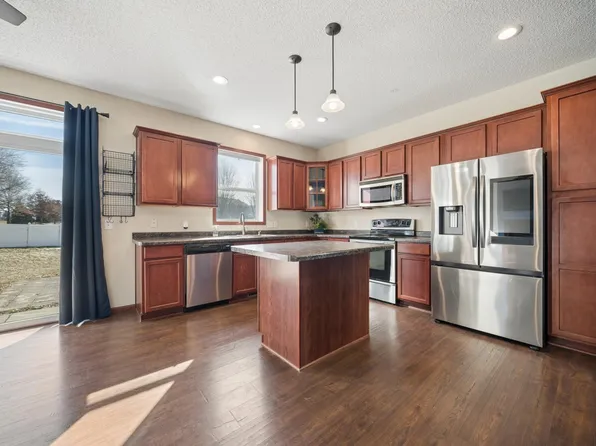 19600 Estes Path, Farmington, MN 55024