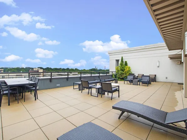 140 W Franklin St #304, Chapel Hill, NC 27516