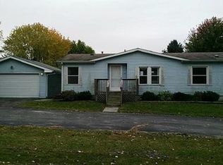 101 Stanford Way NE, Poplar Grove, IL 61065