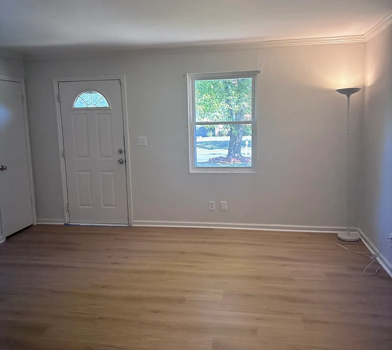508 Concord Woods Dr SE — Photo 2