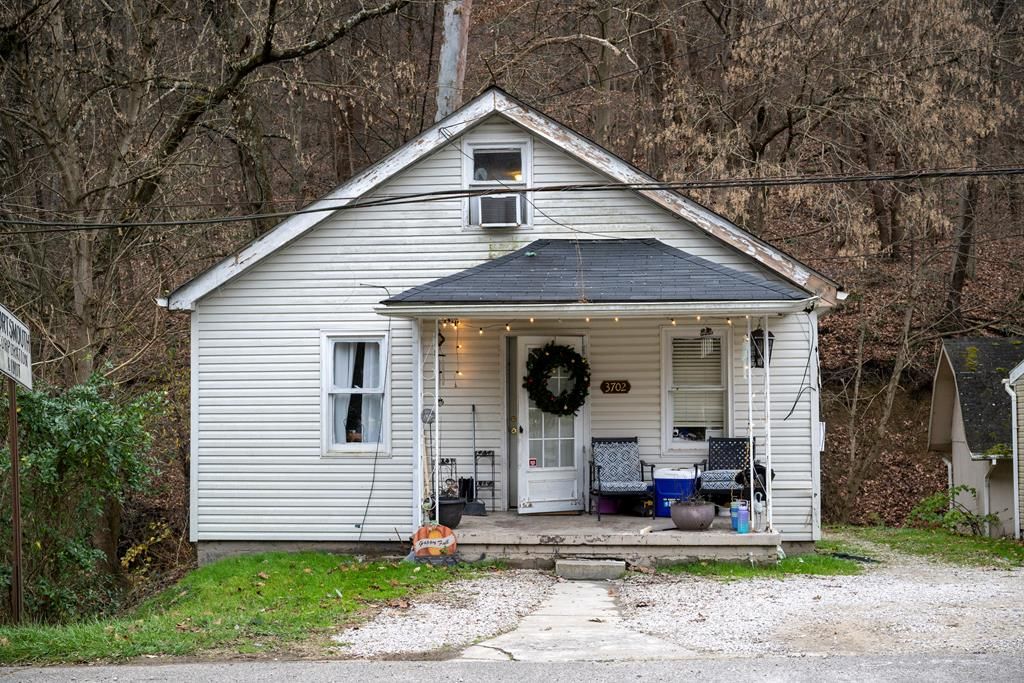 Real estate listing image