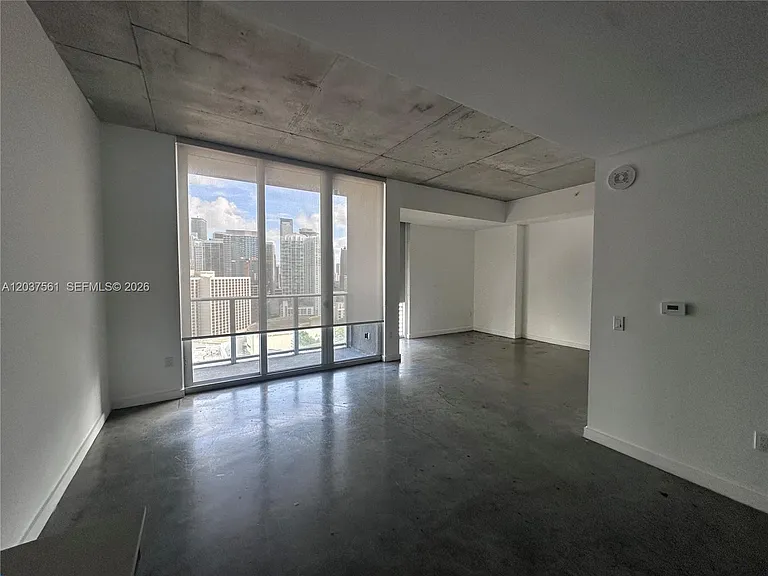 151 SE 1st St #2405 — Photo 4