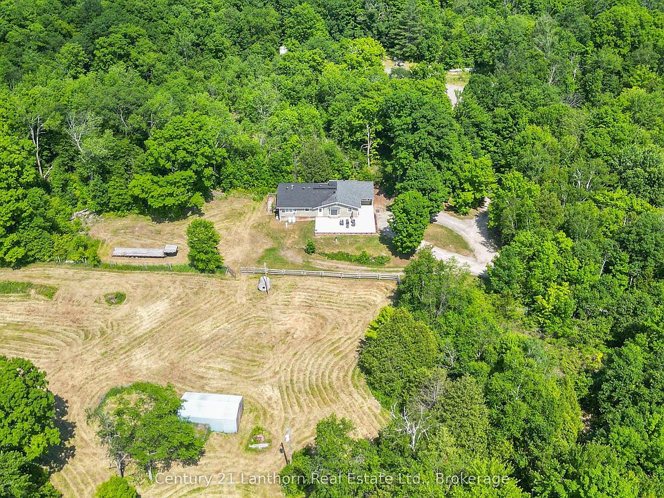 1st image of 932 Hunt Club Rd