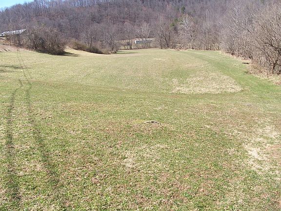 3rd image of 920 Ky Highway 89 S