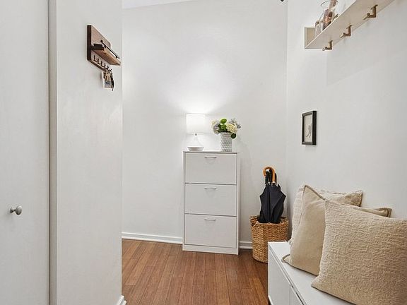 2nd image of 125 S Green St APT 506A