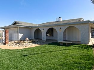 27247 Holland Rd, Menifee, CA 92584