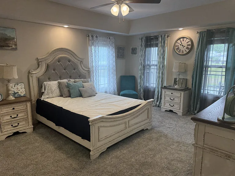 Sinclair Ridge Apartments — Photo 7