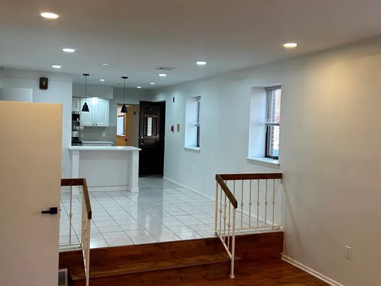 1146 S 10th St #1 — Photo 3