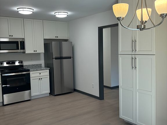 Extra Large Brand New Pantry!