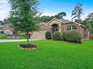 1741 Round Oak Ln, Conroe, TX 77304